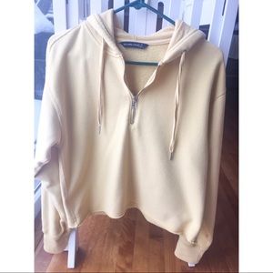 Abercrombie & Fitch cropped hoodie